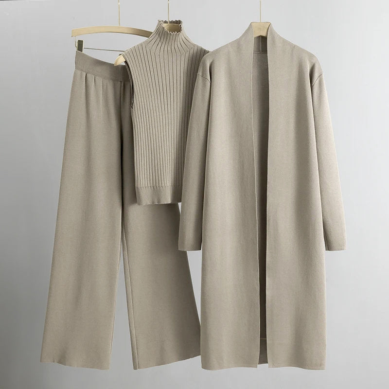 Kim - Women's Three-Piece Ribbed Knit Lounge Set
