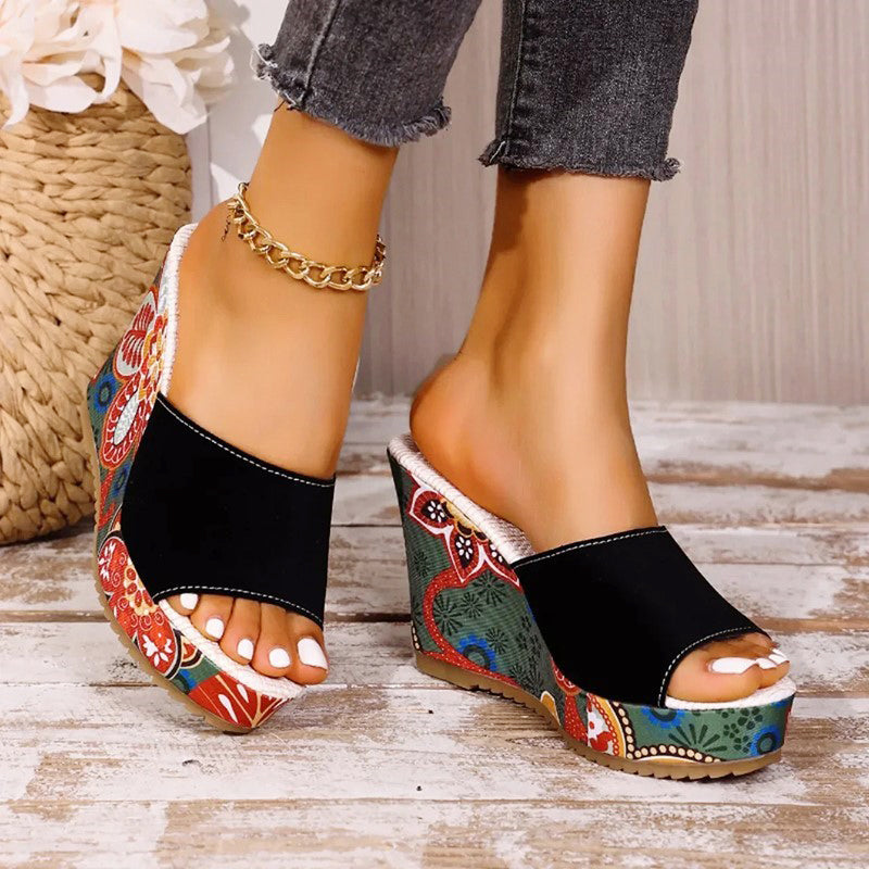 Luna - Women's Floral Print Platform Wedge Sandals
