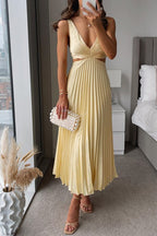 Georgina - Women's Sleeveless V-Neck Pleated Maxi Dress
