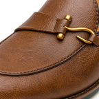 Joaquin - Men's Loafers with Metal Hook Detail