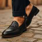 Joaquin - Men's Loafers with Metal Hook Detail