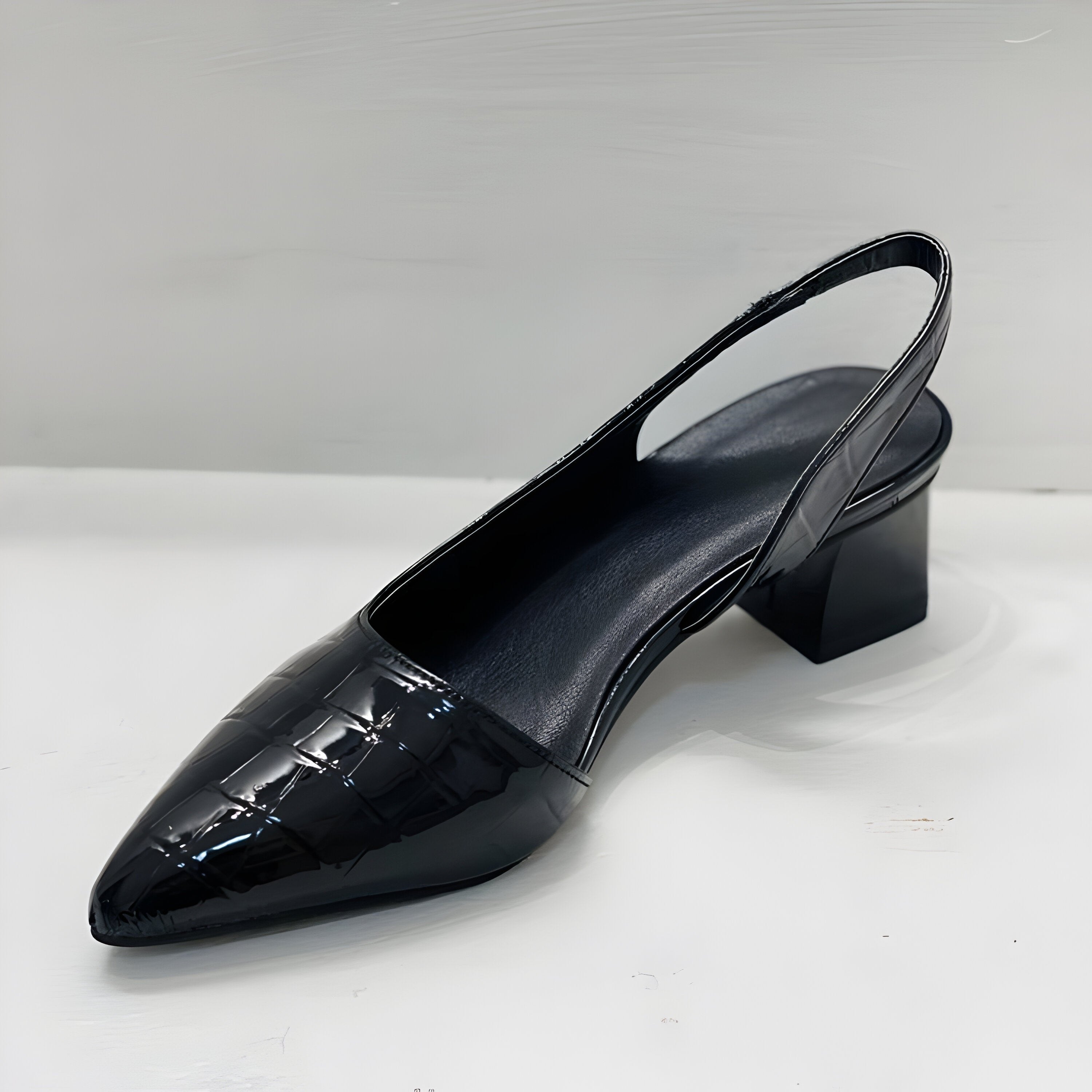 Meredith - Women's Pointed-Toe Slingback Flats