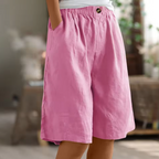 Priscilla - Women's Elastic Waist Knee-Length Shorts